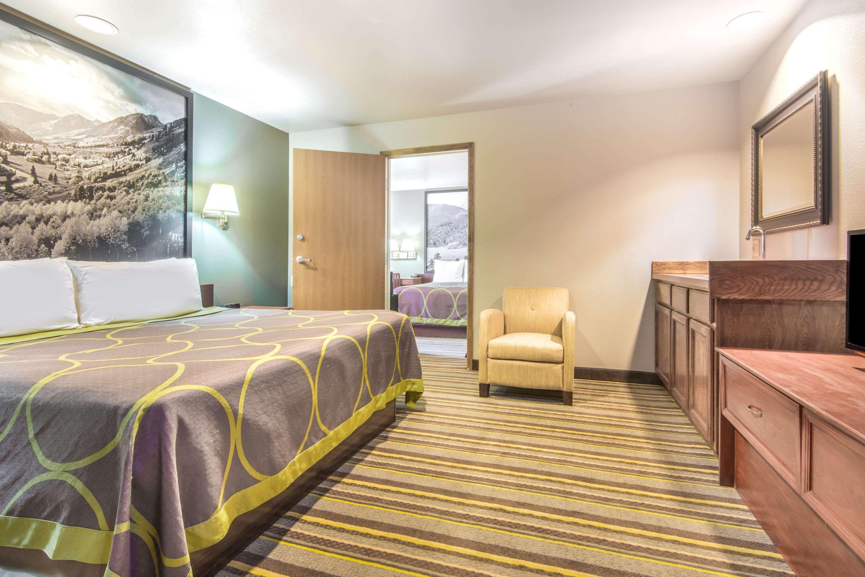 Super 8 By Wyndham Buena Vista Hotell Eksteriør bilde